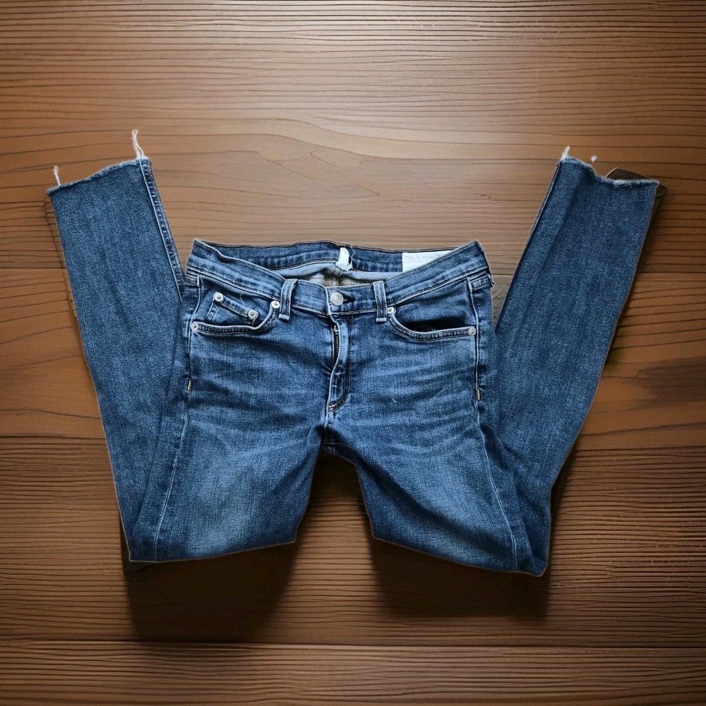 Rag & Bone Women's Distressed Skinny Jeans Size 30 Blue Ripped Raw Hem Made...
